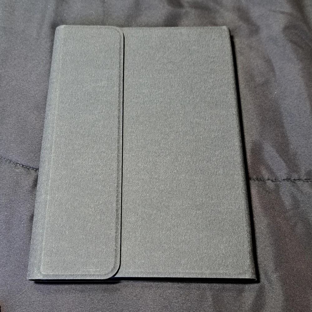 Tablet Case With Magnetic Bluetooth Keyboard For 10 Inch Tablet